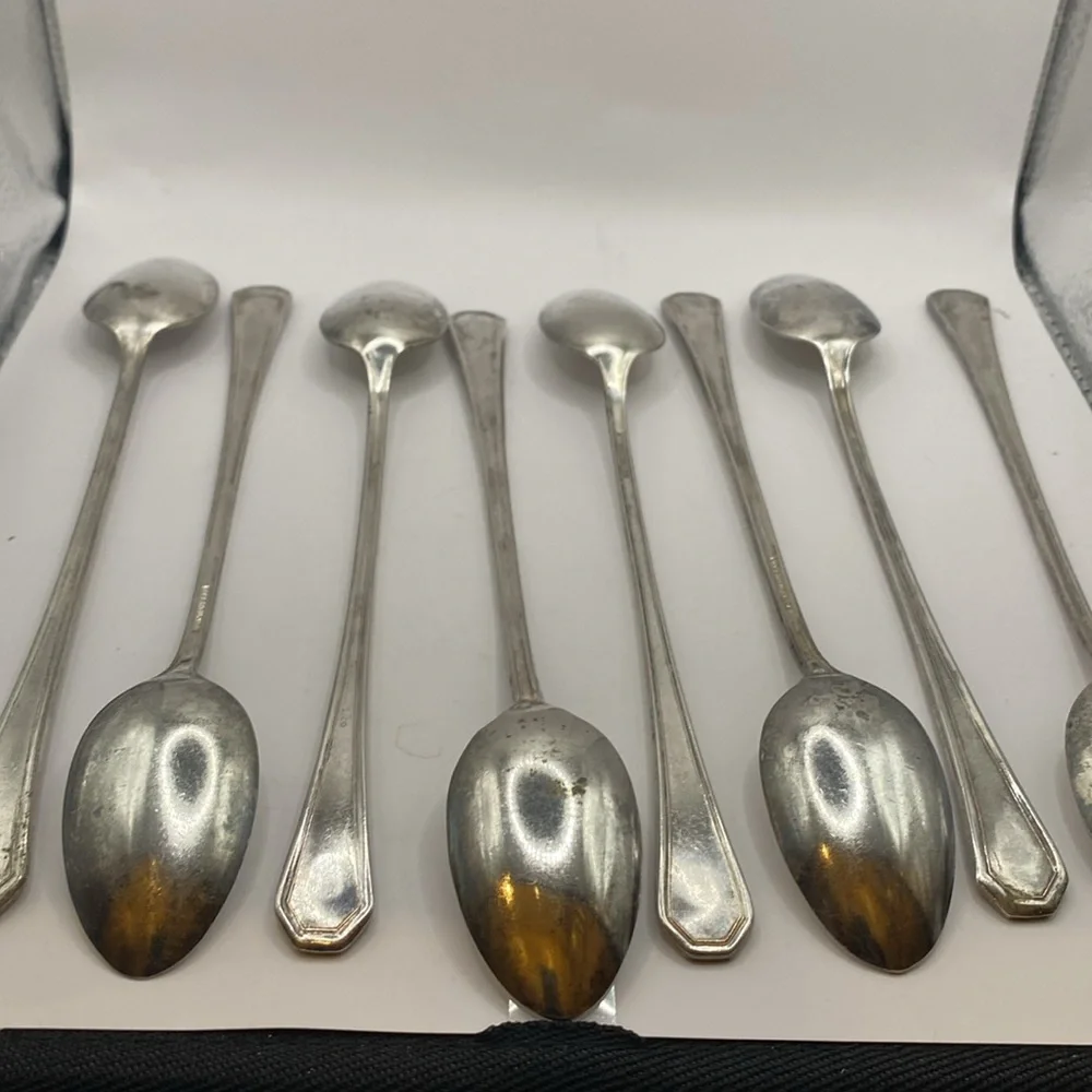 International Silver Co silver plated ice tea spoons set of 8 need polishing VTG